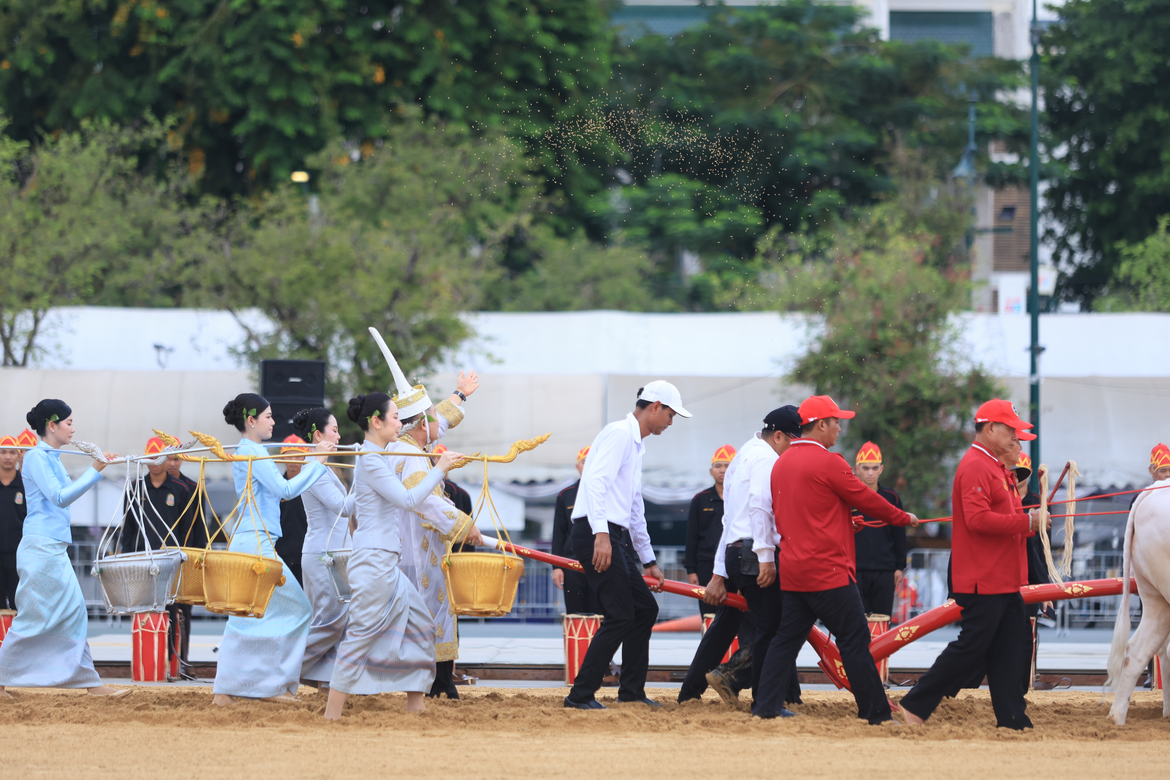 title - ส.ป.ก. ร่วมซ้อมย่อย ครั้งที่ 2 พระราชพิธีพืชมงคลจรดพระนังคัลแรกนาขวัญ ประจำปีพุทธศักราช 2569